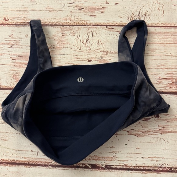Lululemon Align Bra Reversible Nulu Size 8 True Navy Lunar‎ Rock 50328 Tie Dye - Picture 6 of 6